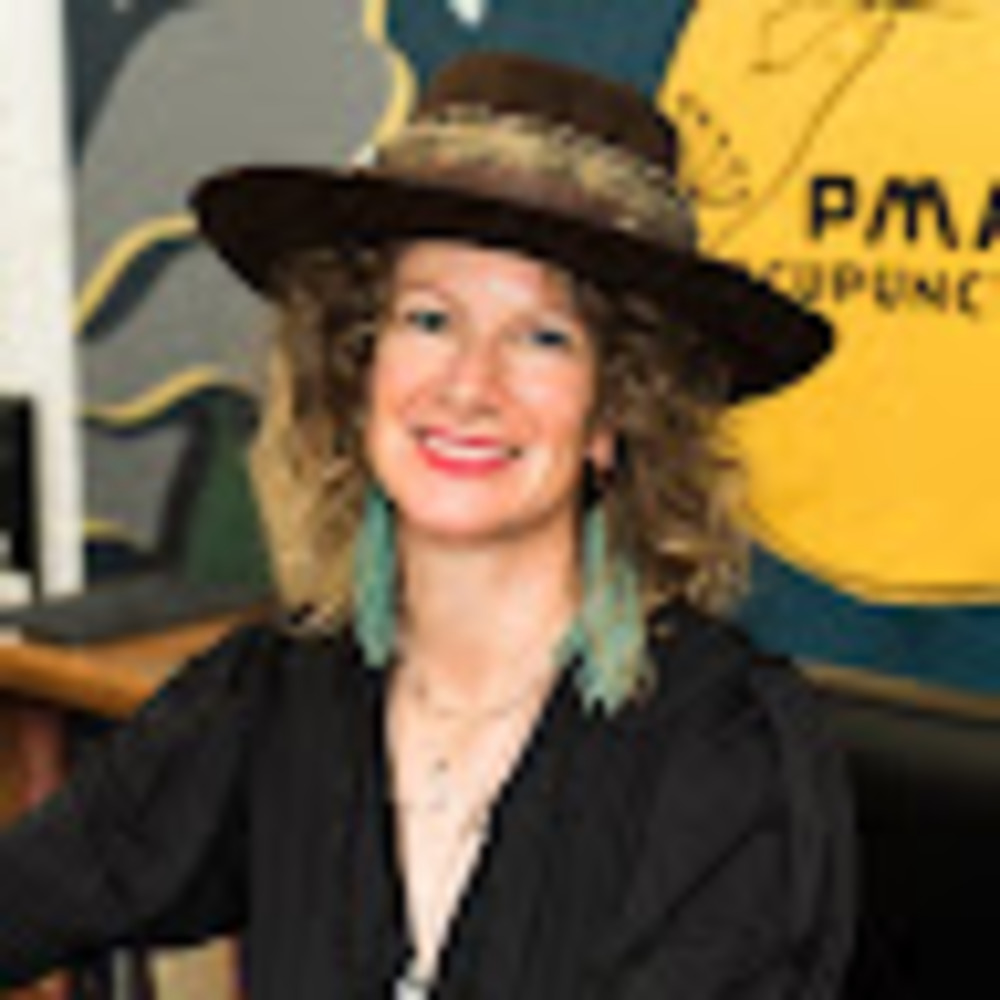 Meet your Posher, Mia